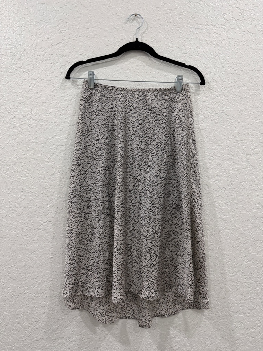 Sienna Sky Cream and Black Speckled Midi Skirt NWT